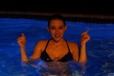 Melody Marks OnlyFans Leaked Free Thumbnail Picture - #xfat327kP4