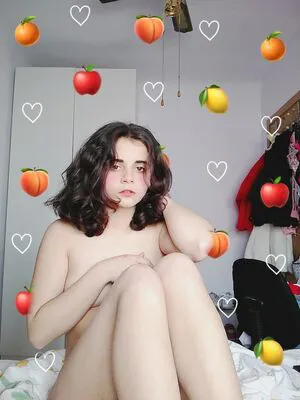 Mercedesempere Thumbnail Picture