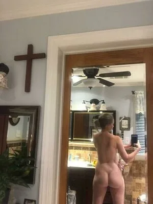 Meredith Coren Phillips OnlyFans Leaked Free Thumbnail Picture - #2MJ37P0l7P