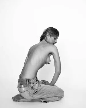 Meredith Mickelson Thumbnail Picture