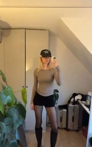 Merleperle OnlyFans Leaked Free Thumbnail Picture - #GUJTcUFKvF