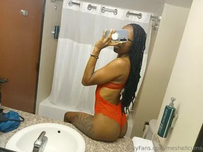 Meshellcums OnlyFans Leaked Free Thumbnail Picture - #LFgperKM0j