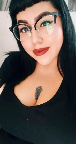 Mexicansluutabby Profile Thumbnail