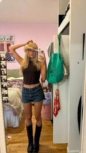 Mia Healey OnlyFans Leaked Free Thumbnail Picture - #5L4CWJNPu4