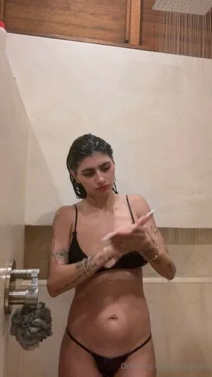 Mia Khalifa OnlyFans Leaked Free Thumbnail Picture - #FpmTiP9CFW
