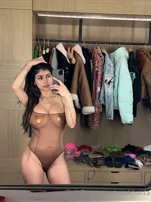 Mia Khalifa OnlyFans Leaked Free Thumbnail Picture - #ogs42EeNmM