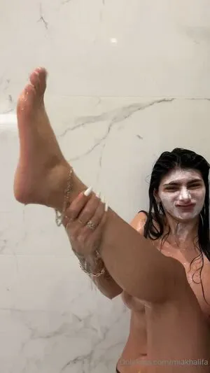 Mia Khalifa OnlyFans Leaked Free Thumbnail Picture - #TLokWTo5vg