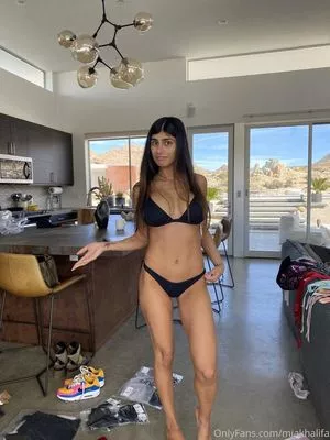 Mia Khalifa OnlyFans Leaked Free Thumbnail Picture - #We5fRo3aCy