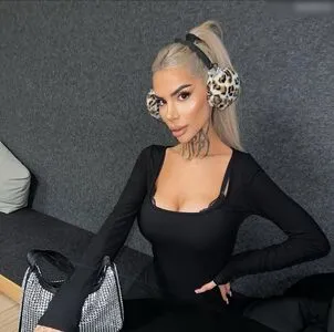 Mia Madisson OnlyFans Leaked Free Thumbnail Picture - #HeLZpYMOw4