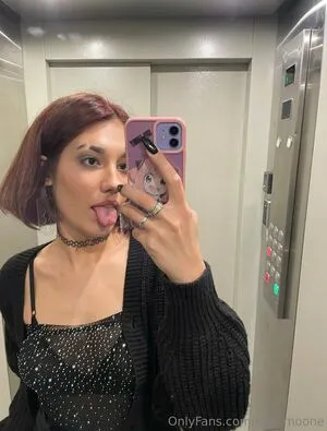 Mia Moone OnlyFans Leaked Free Thumbnail Picture - #ycXMvpVejs