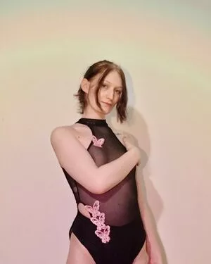 Mia Naya Rose Thumbnail Picture