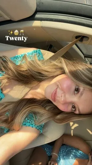 Mia Steele Thumbnail Picture