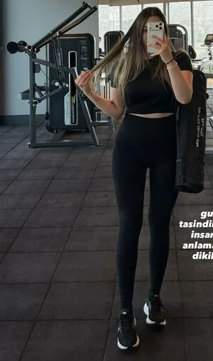 Miafitz OnlyFans Leaked Free Thumbnail Picture - #AXpstOcId0