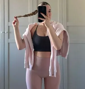 miafitz Thumbnail Picture