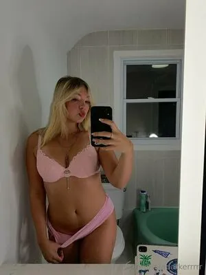 Miaparkerrrrr OnlyFans Leaked Free Thumbnail Picture - #Q0KXAXm3pE
