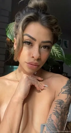 Miascreams OnlyFans Leaked Free Thumbnail Picture - #2G9VUka5Zs