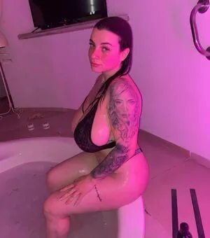 Micaela Perlezzi Thumbnail Picture