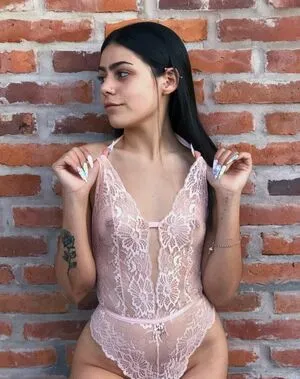 Micaybaez Thumbnail Picture