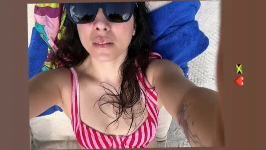 Michelle Branch Thumbnail Picture