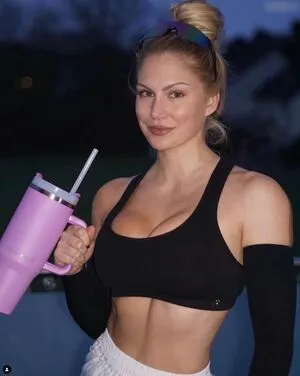 Michelle Czaja Thumbnail Picture