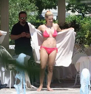 Michelle Hunziker Thumbnail Picture