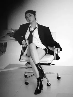 Michelle Mao Michelle Fang Thumbnail Picture