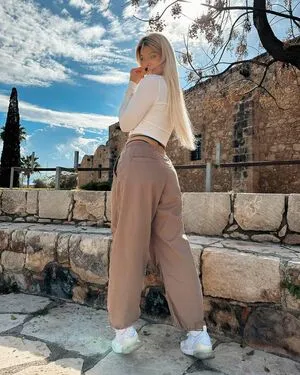 Michelle Schmidt OnlyFans Leaked Free Thumbnail Picture - #SIsUUTKO8b