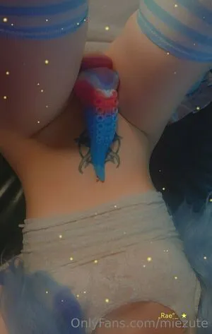 Miezute OnlyFans Leaked Free Thumbnail Picture - #1FflAFH3Od
