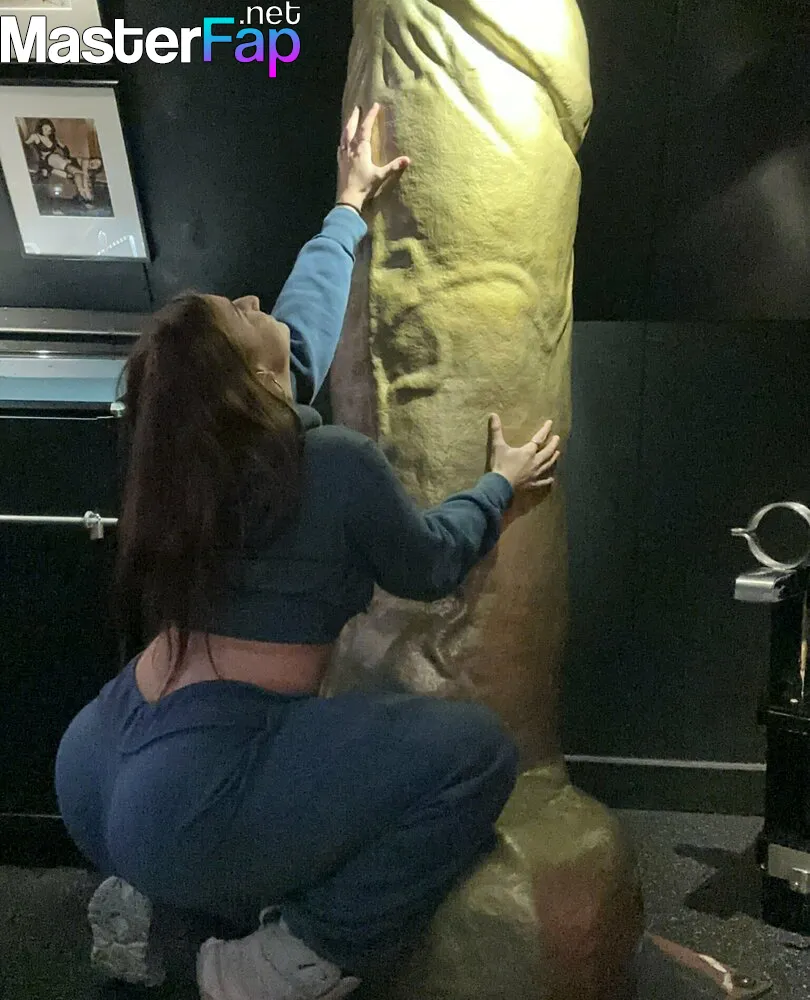 Mikaila dancer nudes