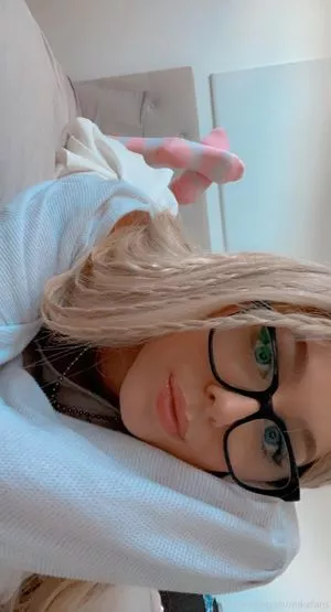 Mikaylan OnlyFans Leaked Free Thumbnail Picture - #NcRDSPuvdS