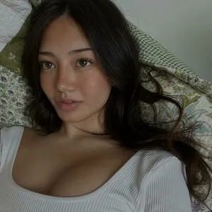 Miku Martineau Thumbnail Picture