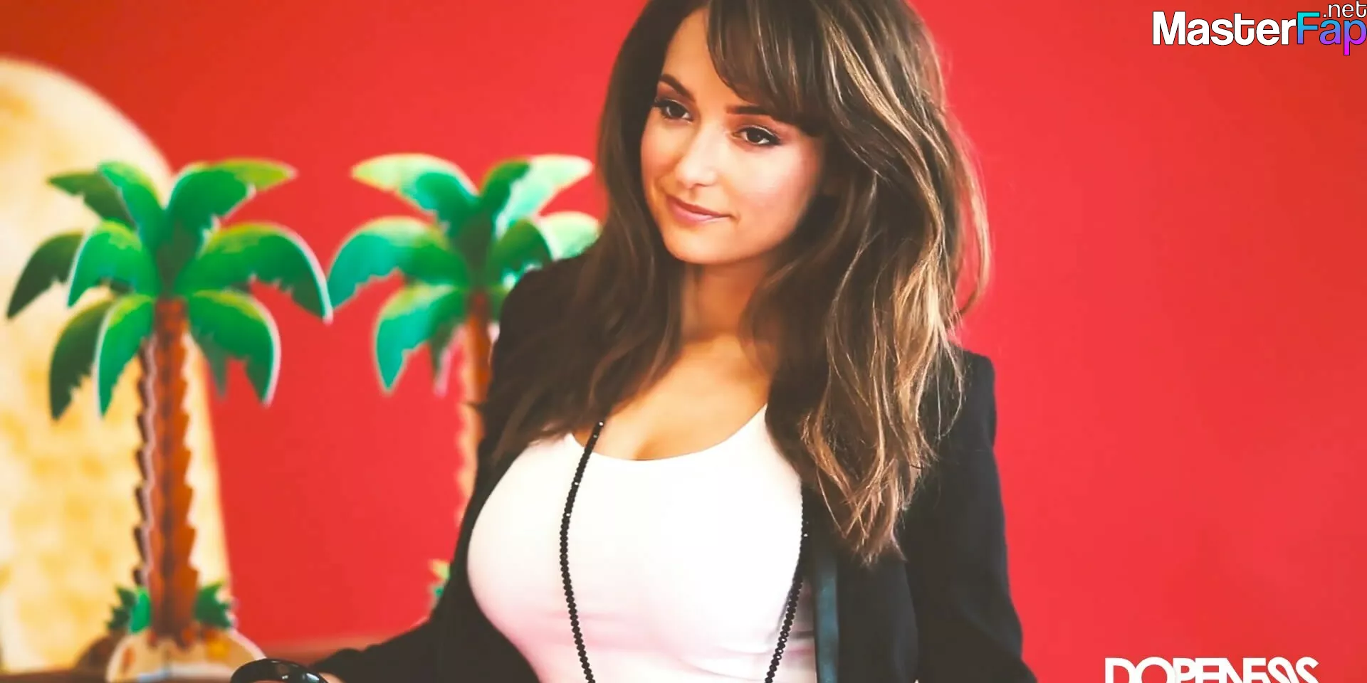Milana vayntrub fap