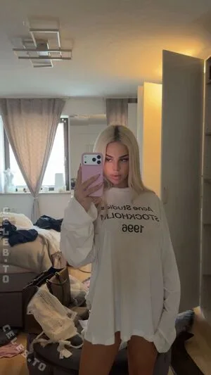 Milaneedls OnlyFans Leaked Free Thumbnail Picture - #VOkc3Dclmb