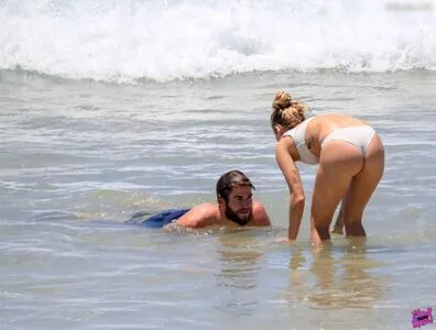 Miley Cyrus OnlyFans Leaked Free Thumbnail Picture - #2mlSmiZnZN