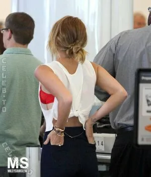 Miley Cyrus OnlyFans Leaked Free Thumbnail Picture - #RsdOjdRko3