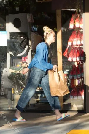 Miley Cyrus OnlyFans Leaked Free Thumbnail Picture - #SOSyOM78aI
