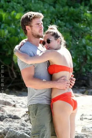 Miley Cyrus OnlyFans Leaked Free Thumbnail Picture - #U6nnoVhdmo