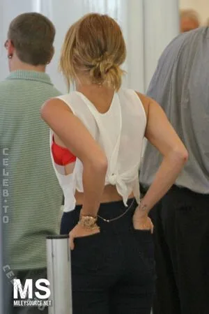Miley Cyrus OnlyFans Leaked Free Thumbnail Picture - #hIFbuBzriZ
