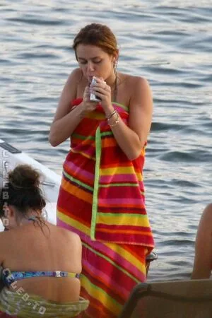 Miley Cyrus OnlyFans Leaked Free Thumbnail Picture - #ml6WRdPtrx