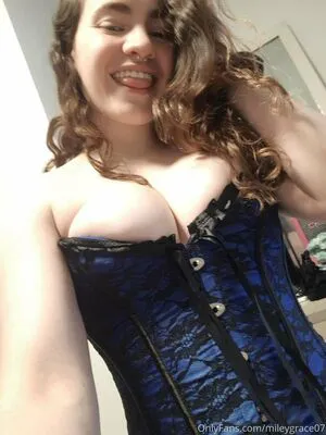 Mileygrace07 OnlyFans Leaked Free Thumbnail Picture - #hFLYLnkzeF