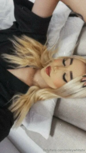 Mileywhite OnlyFans Leaked Free Thumbnail Picture - #XJ5V4jWSvr