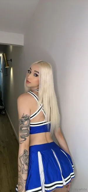 Mileywhite OnlyFans Leaked Free Thumbnail Picture - #zMDcJf96F2