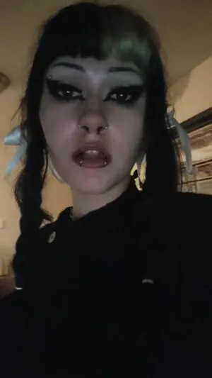 Milky Thumbnail Picture