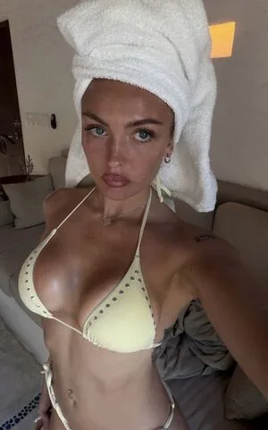 MillieT25 OnlyFans Leaked Free Thumbnail Picture - #ObMHn4Ssye