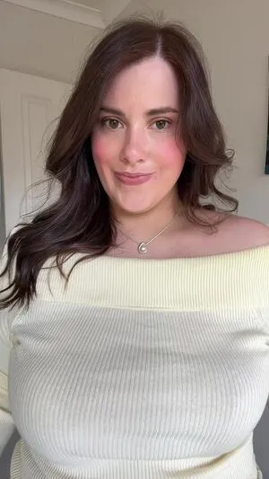 Milly Findlay OnlyFans Leaked Free Thumbnail Picture - #s3ZpMfX2Ns