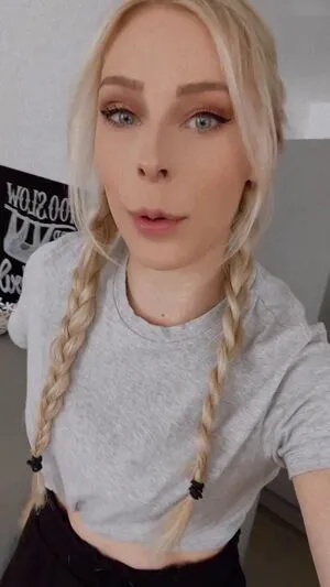 Milschbaum OnlyFans Leaked Free Thumbnail Picture - #AJSkeFiN8N