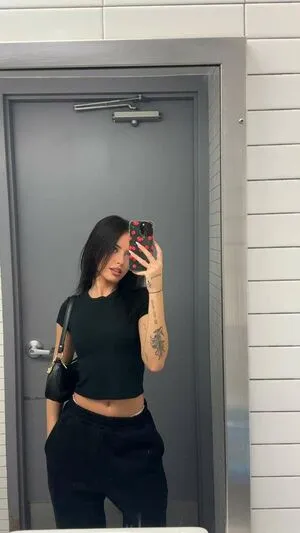 Mimoza Hamidi OnlyFans Leaked Free Thumbnail Picture - #jMaAjPSitH
