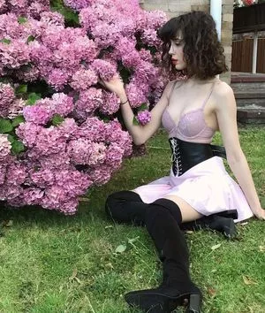 Mina Bell OnlyFans Leaked Free Thumbnail Picture - #mbELFopeDe