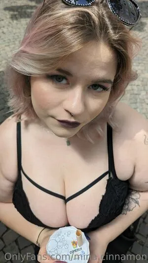 Mina Cinnamon OnlyFans Leaked Free Thumbnail Picture - #8XpFCkBWc8