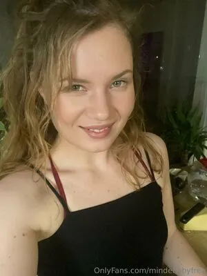 Mindebabyfree OnlyFans Leaked Free Thumbnail Picture - #7BSiBBPR3X